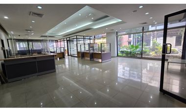 SE ALQUILA LOCAL COMERCIAL EN EL CORAZÓN DE CALLE 50