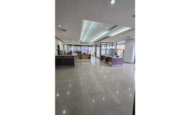 SE ALQUILA LOCAL COMERCIAL EN EL CORAZÓN DE CALLE 50