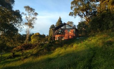 VENTA de CASA LOTE en LA CALERA