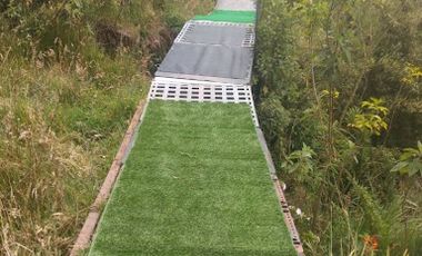 VENTA de CASA LOTE en LA CALERA