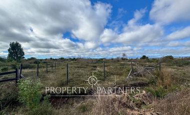Parcela con Vista a Volcanes en Venta,  condominio «Bosque Vida», Puerto Varas