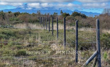 Parcela con Vista a Volcanes en Venta,  condominio «Bosque Vida», Puerto Varas