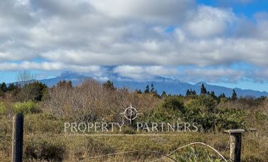 Parcela con Vista a Volcanes en Venta,  condominio «Bosque Vida», Puerto Varas