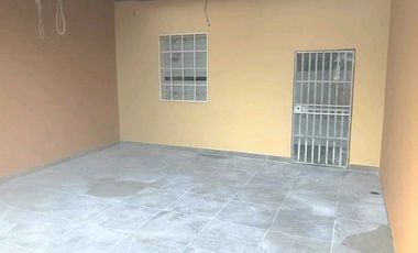Alquiler de Casa a pasos de Brisas del Golf y la estación del metro