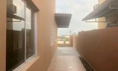 Alquiler de Casa a pasos de Brisas del Golf y la estación del metro