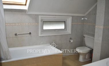 Arriendo casa para oficinas excelente ubicación Isla Teja