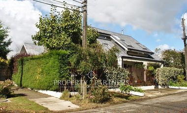 Arriendo casa para oficinas excelente ubicación Isla Teja