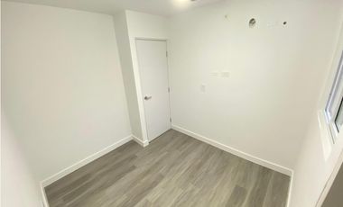 Apartamento en Alquiler Vacio o Con LB en Brisas del Golf con 4 Rec |M