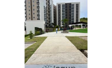 Apartamento en Alquiler Vacio o Con LB en Brisas del Golf con 4 Rec |M