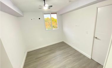 Apartamento en Alquiler Vacio o Con LB en Brisas del Golf con 4 Rec |M