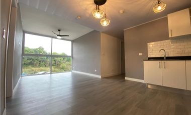 Apartamento en Alquiler Vacio o Con LB en Brisas del Golf con 4 Rec |M