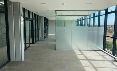 Bodega con Oficina en Arriendo, Pudahuel, Santiago