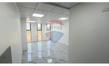 Oficina en arriendo - Talagante