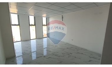 Oficina en arriendo - Talagante