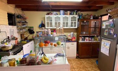 Casa OSCAR BELMAR en Arica: 4D/2B, Ideal Inversión