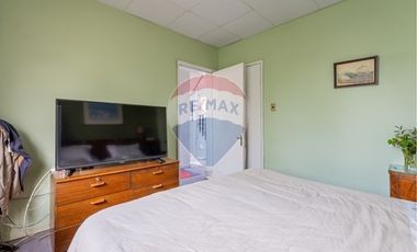 Casa 3 pisos para remodelar 352m2