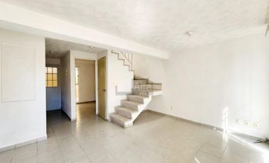 Casa en Renta cerca del Aeropuerto de Toluca, Hacienda del Valle II