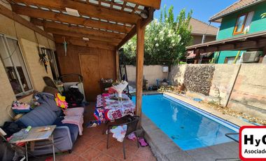 Gran Oportunidad Casa de 3Pisos 5D/3B/2E y Potencial Quilicu