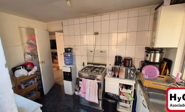 Gran Oportunidad Casa de 3Pisos 5D/3B/2E y Potencial Quilicu