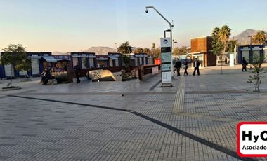 Gran Oportunidad Casa de 3Pisos 5D/3B/2E y Potencial Quilicu