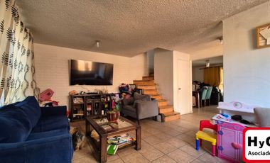 Gran Oportunidad Casa de 3Pisos 5D/3B/2E y Potencial Quilicu