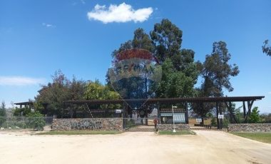 5.000mtr2 cercado en condominio de María Pinto.