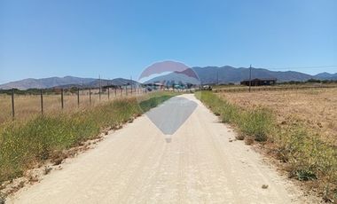 5.000mtr2 cercado en condominio de María Pinto.