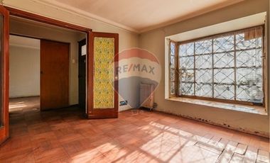 Casa para REMODELAR - Terreno 542 Mts2 D. Almagro