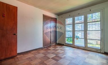 Casa para REMODELAR - Terreno 542 Mts2 D. Almagro