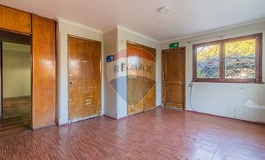 Casa para REMODELAR - Terreno 542 Mts2 D. Almagro