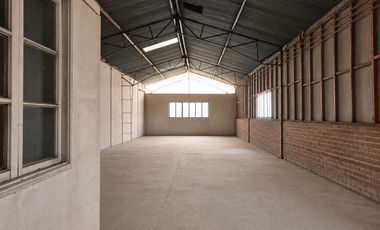 Bodega/galpón - Terreno 452 M2 - Vespucio Sur.