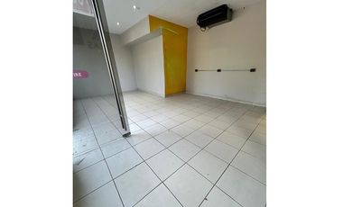 Local Comercial en Las Condes, gran oportunidad