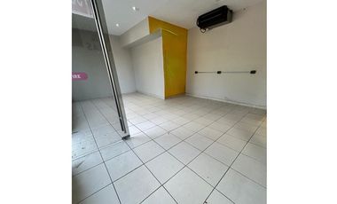 Local Comercial en Las Condes, gran oportunidad