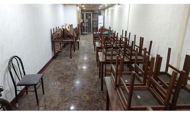 Venta Local con Patentes de Alcohol