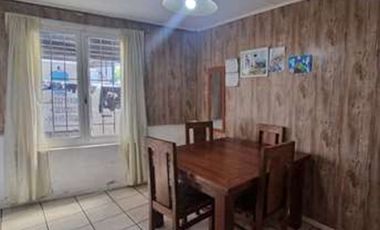 CASA EN VENTA OPORTUNIDAD A PASOS METRO LO CRUZAT