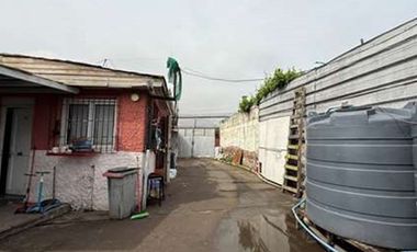 CASA EN VENTA OPORTUNIDAD A PASOS METRO LO CRUZAT