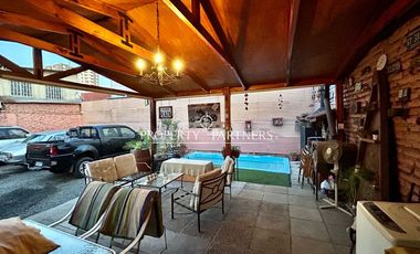 Gran casa con amplio patio
