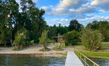 Casa con linda playa en Lago Panguipulli