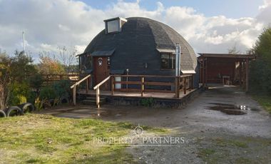Casa y Domos turísticos a 5 minutos de Panguipulli.