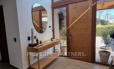 Gran oportunidad en exclusivo condominio de Santa Rita