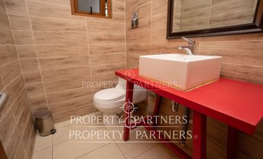 Gran oportunidad en exclusivo condominio de Santa Rita