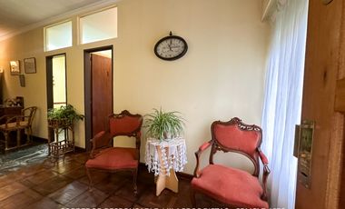 Oficinas 4 ambientes  45 m² en alquiler en Burzaco