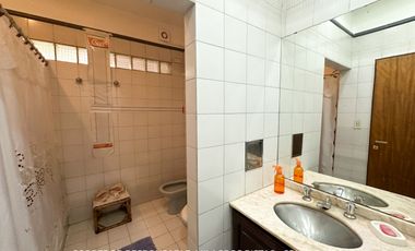 Oficinas 4 ambientes  45 m² en alquiler en Burzaco