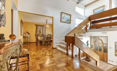 Casa de 5 dormitorios en Jardines del Sur