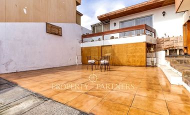 Casa de 5 dormitorios en Jardines del Sur