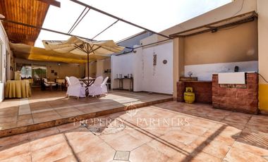 Casa de 5 dormitorios en Jardines del Sur