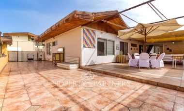 Casa de 5 dormitorios en Jardines del Sur