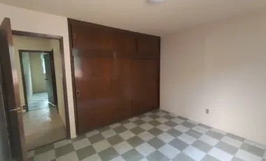 Casa en renta en La Romana, Tlalnepantla de Baz, México