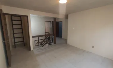 Casa en renta en La Romana, Tlalnepantla de Baz, México
