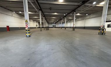 Depósito logístico en alquiler dentro de predio multicliente